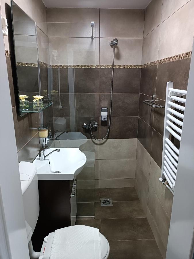 V & V Villa Lalince Εξωτερικό φωτογραφία