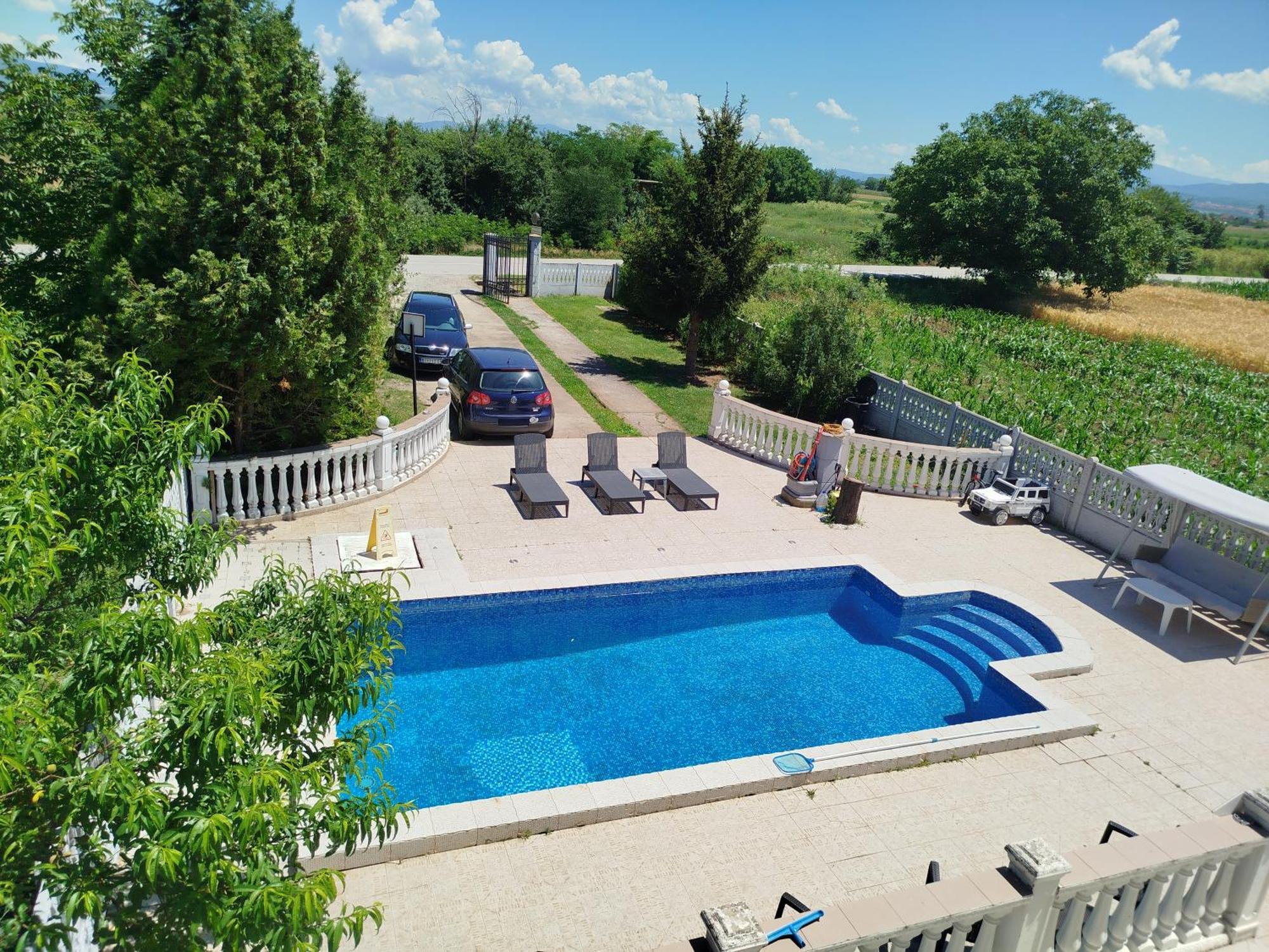 V & V Villa Lalince Εξωτερικό φωτογραφία